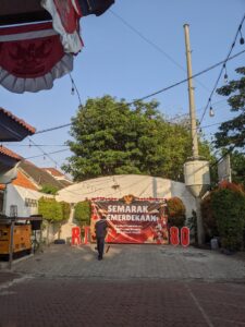 PXL_20250814_234410876